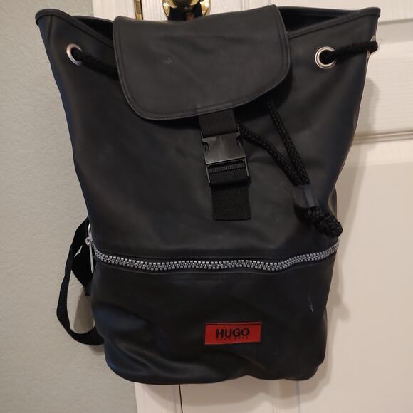 Hugo Boss Black Backpack Bag with Red Logo ID HUGO - Picture 1 of 12